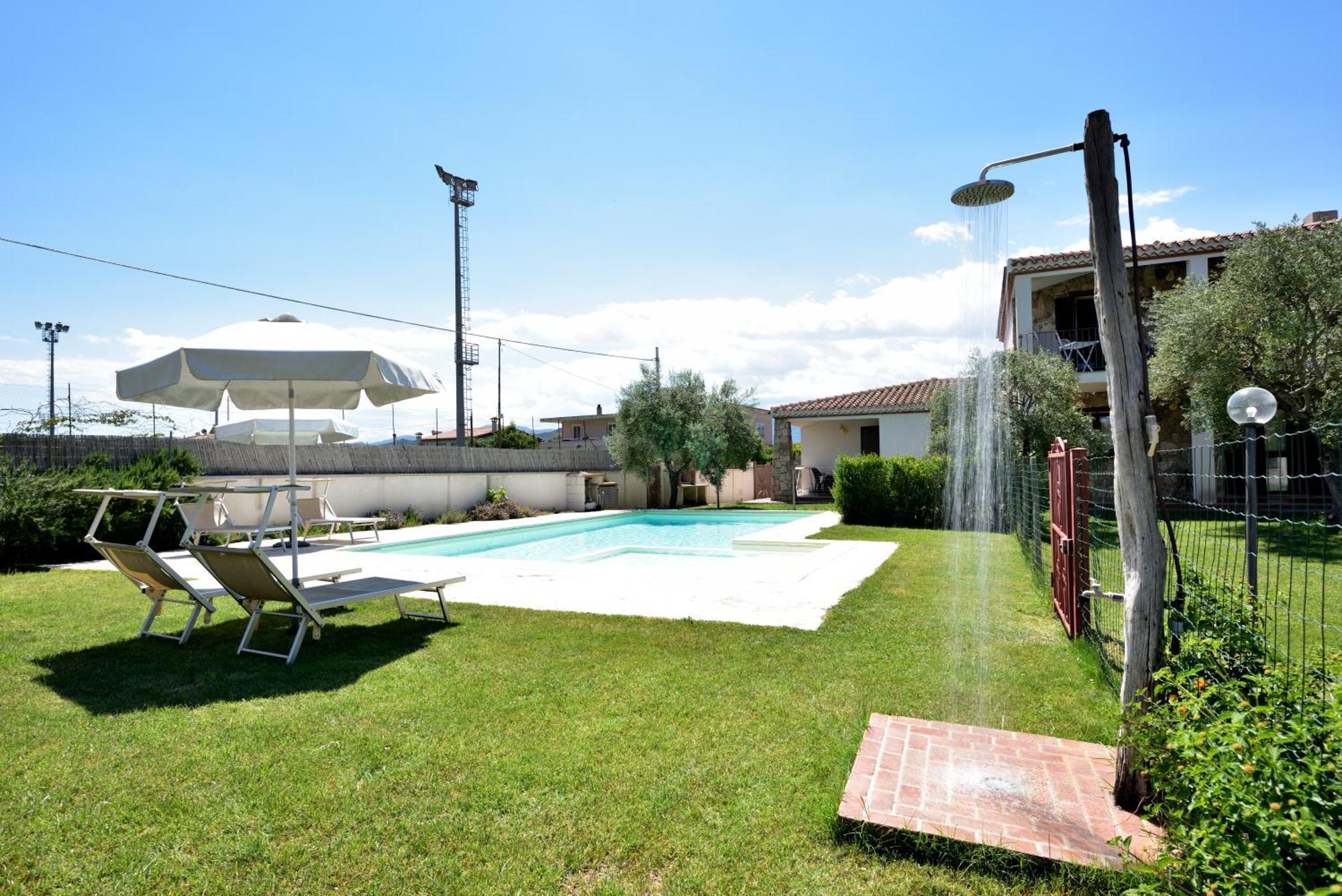 Oleandro Apartment Lotzorai Bagian luar foto