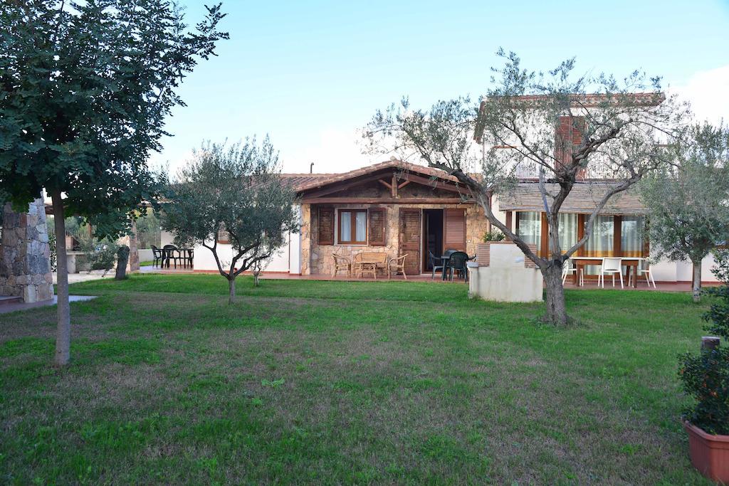 Oleandro Apartment Lotzorai Ruang foto