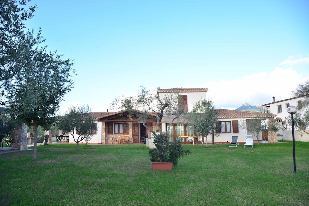 Oleandro Apartment Lotzorai Ruang foto