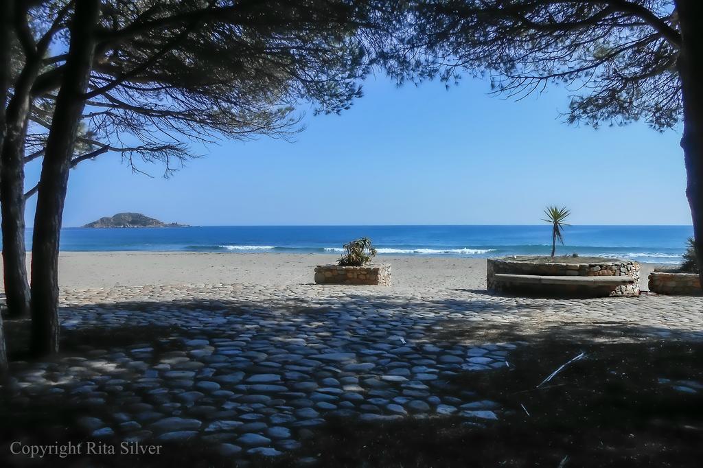 Oleandro Apartment Lotzorai Bagian luar foto