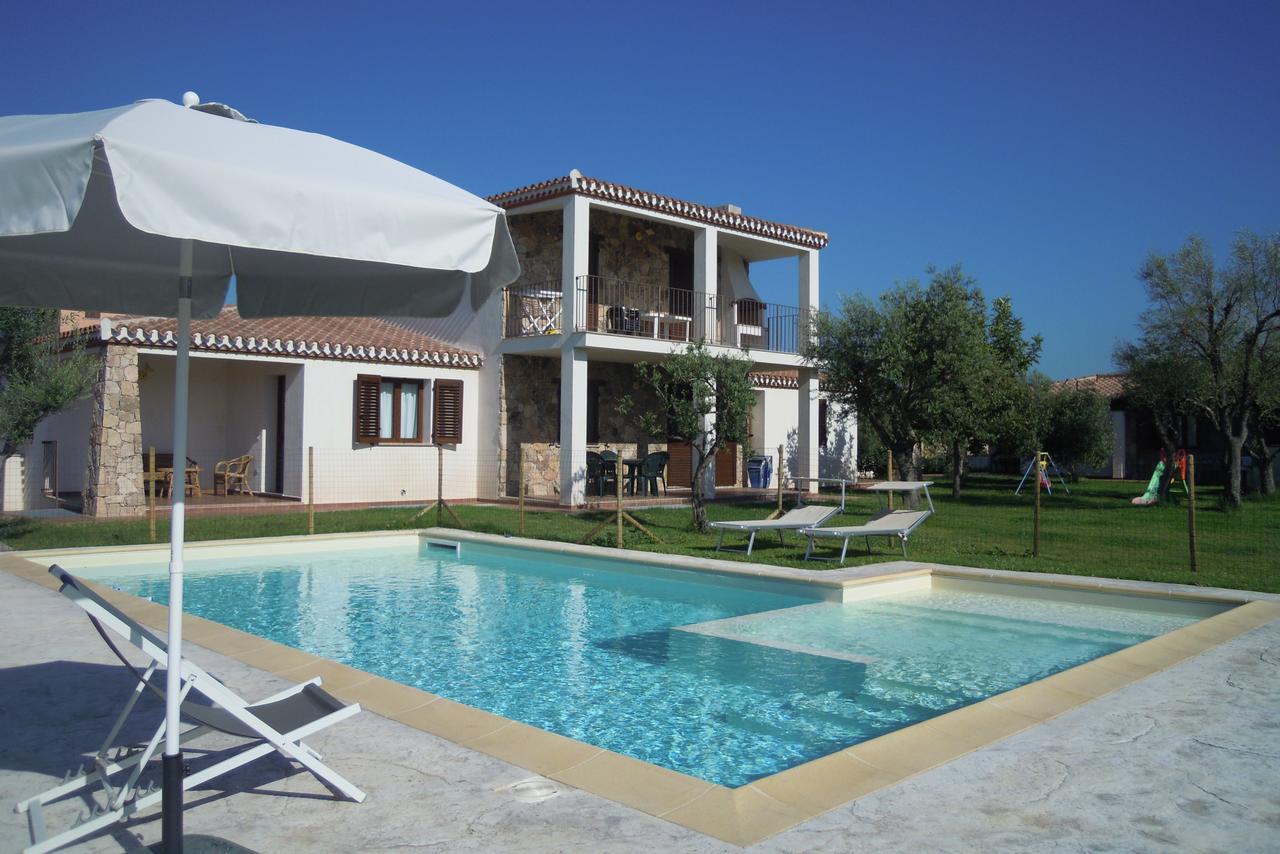Oleandro Apartment Lotzorai Bagian luar foto
