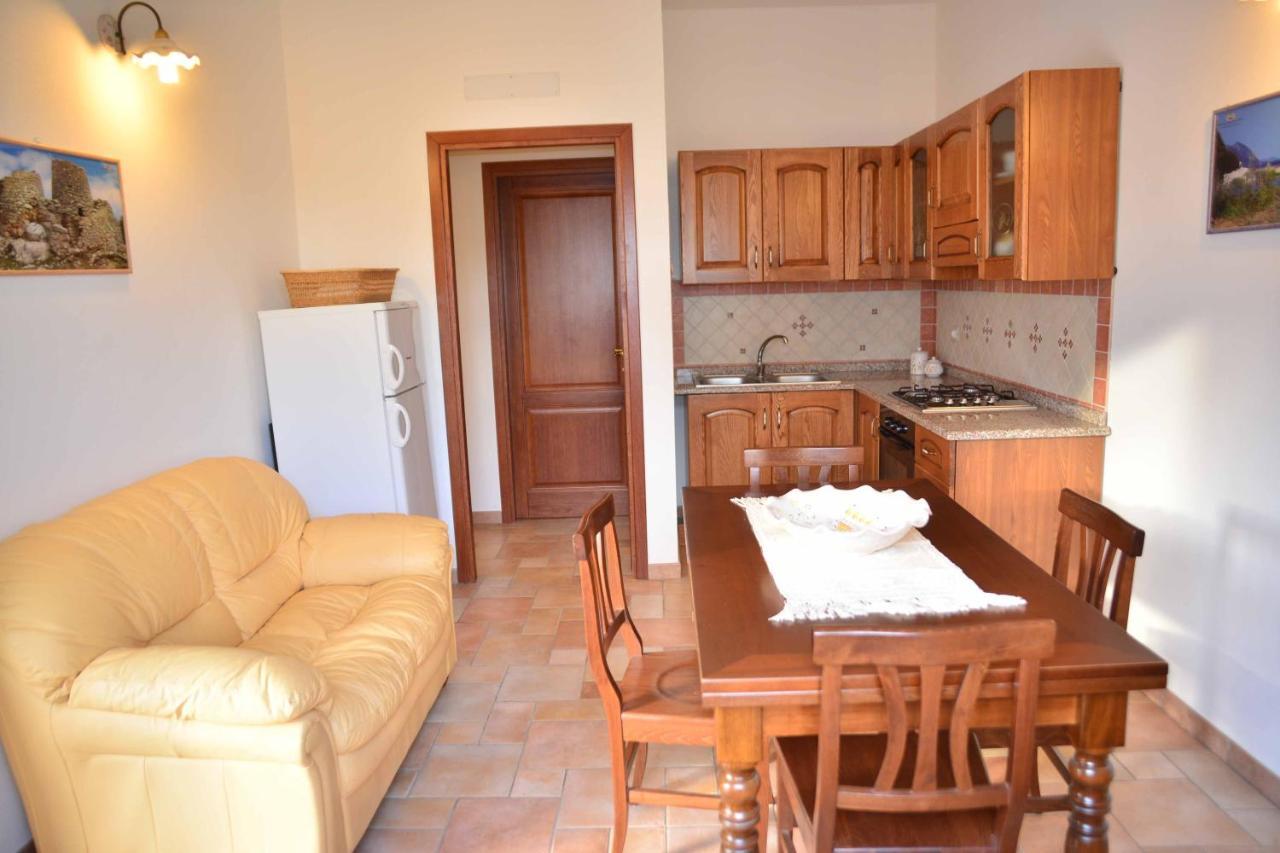 Oleandro Apartment Lotzorai Bagian luar foto